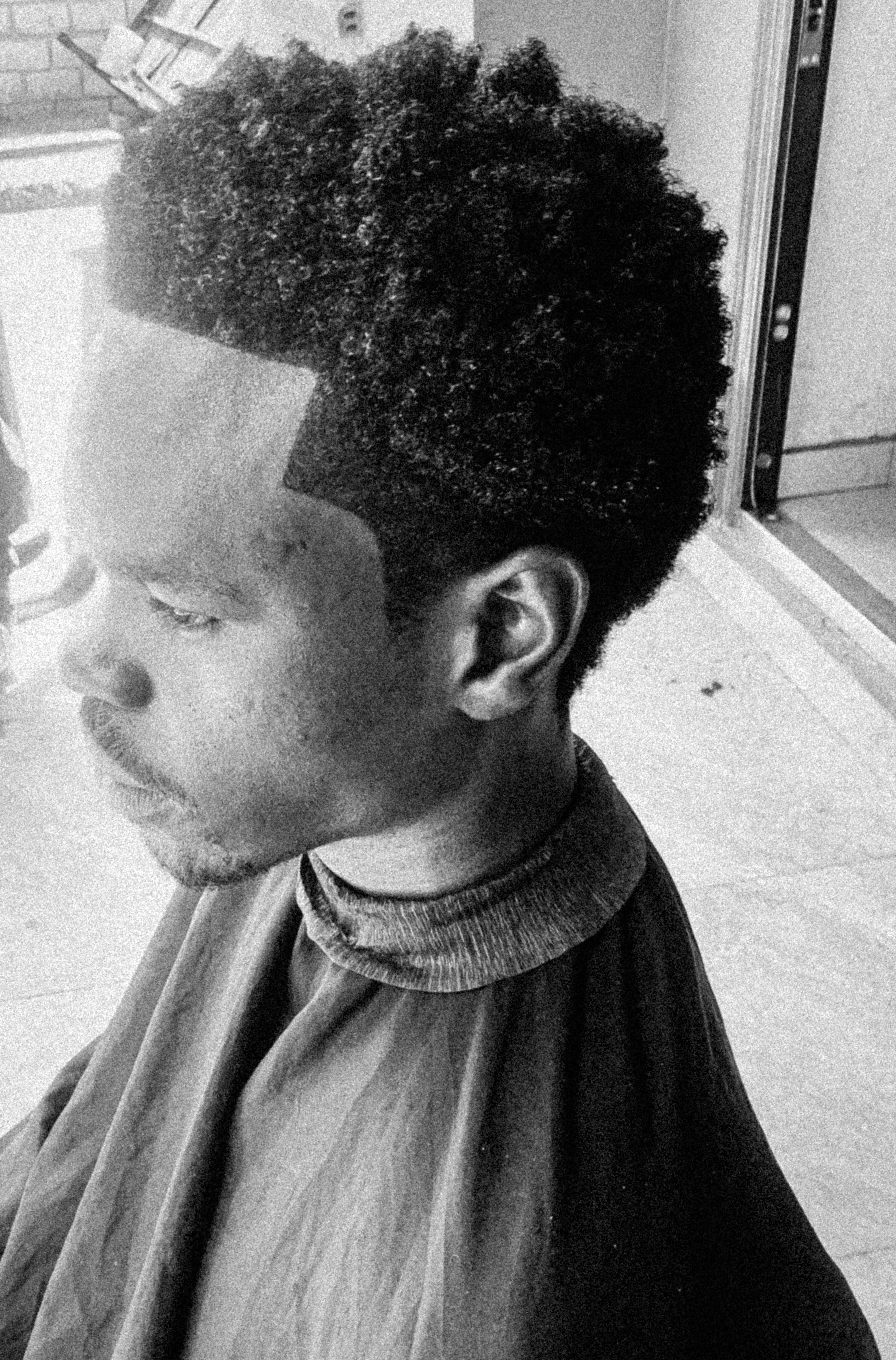 Sharpest hairline